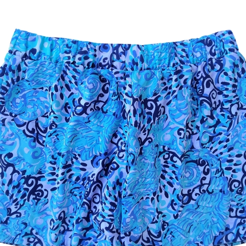 Lilly Pulitzer Blue Mylee Print Tie Front Shorts Breezy Beachy Style Size 2 - Picture 8 of 11